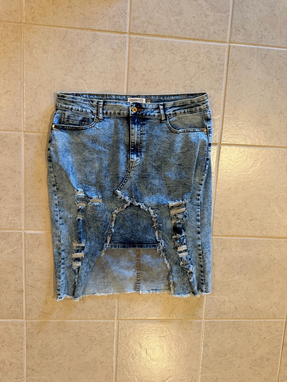 CELEBRITY ACE Jean Skirt